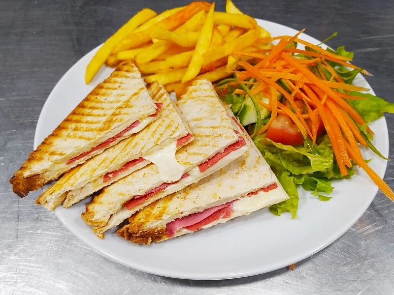 Savaştepe Karışık Tost